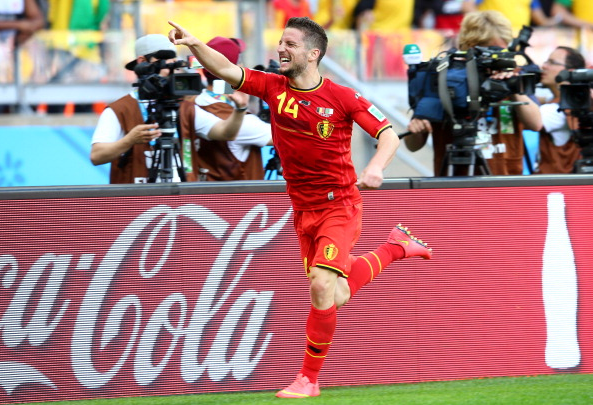 Revulsivos le dan el triunfo a Bélgica en un debut exigente