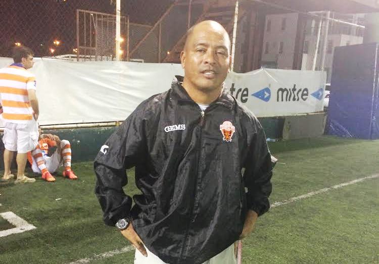 Jorge Santos: «La desatención al final nos cuesta un empate que para mí es perder»