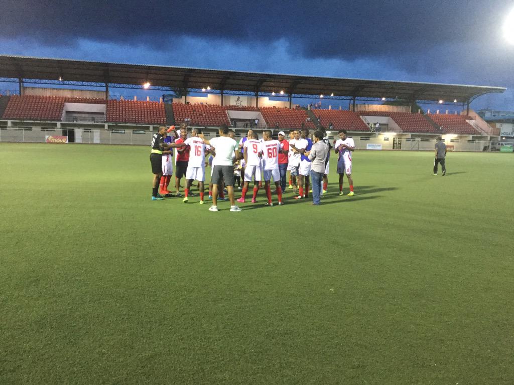 Suntracs FC se mete a cuartos de final con una victoria agónica