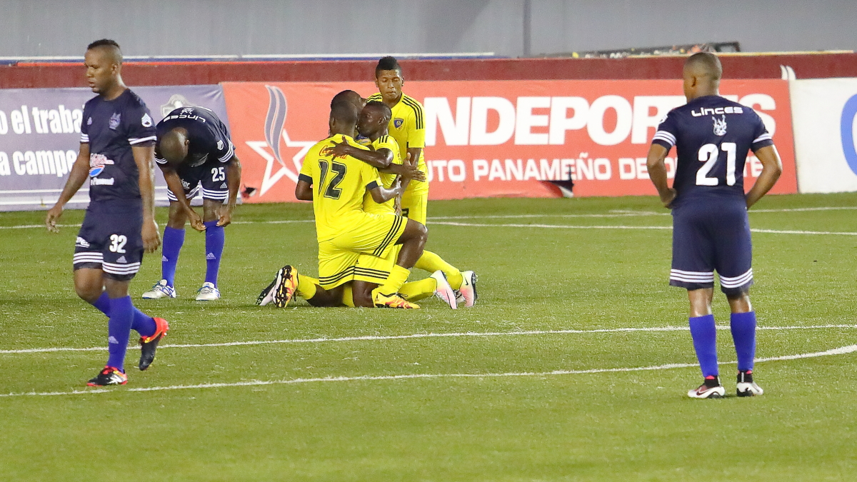 Chorrillo FC le saca el partido del bolsillo a los linces
