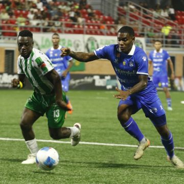 ¡Árabe Unido y Alianza FC firmaron un espectacular 2-2 en el “COS”!