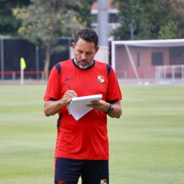 Mike Stump y la sub20 tendrán una gira más que provechosa en Turquía